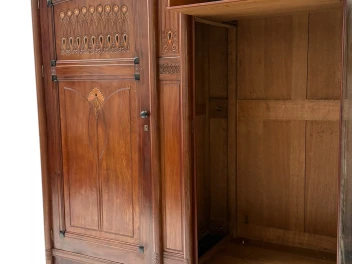 Arts & Crafts Armoire or Wardrobe by Jac. van den Bosch for 't Binnenhuis, 1910